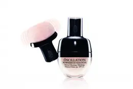 Пудра Lancome Oscillation Powerfoundation