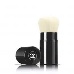 Кисть для нанесения пудры Chanel Kabuki Retractable Brush