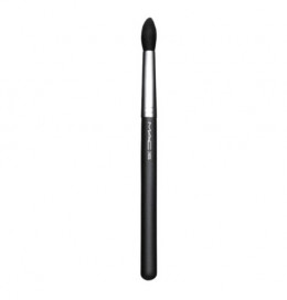 Кисть для теней M.A.C Large Tapered Blending Brush 240S