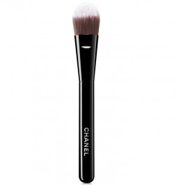 Кисть для макияжа Chanel Les Pinceaux Foundation Brush N°100