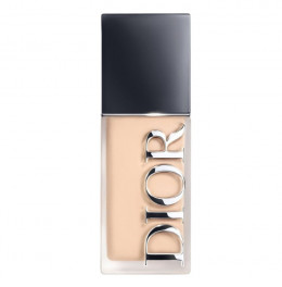 Тональная основа для лица Dior Forever Skin Wear Foundation SPF20 PA+++